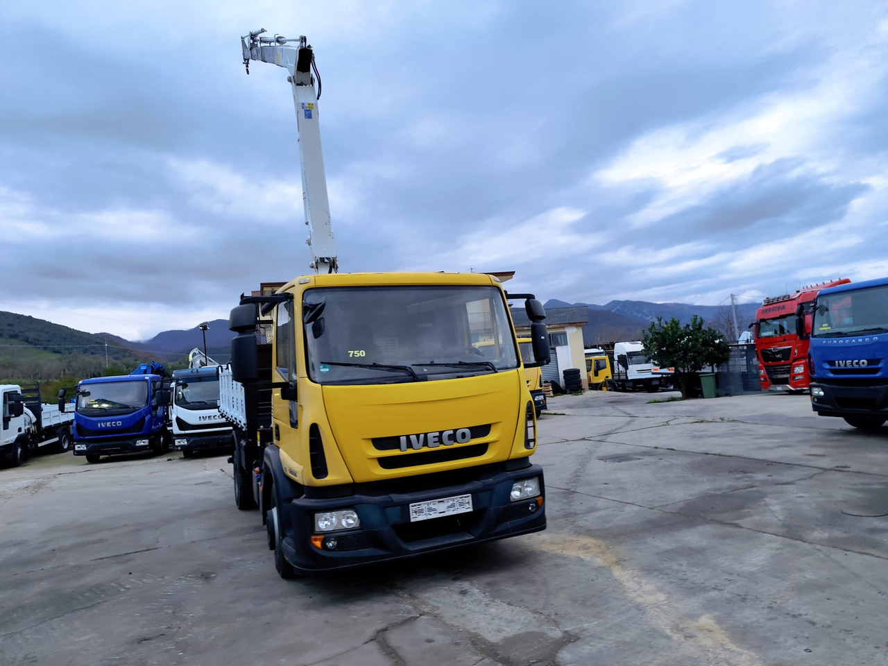 Автоманипулятор IVECO EUROCARGO 120E28P: фото 29