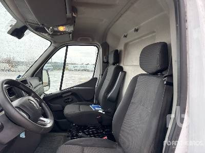 Грузовик с подъемником RENAULT MASTER Klubb K32 on Camion Nacelle: фото 11