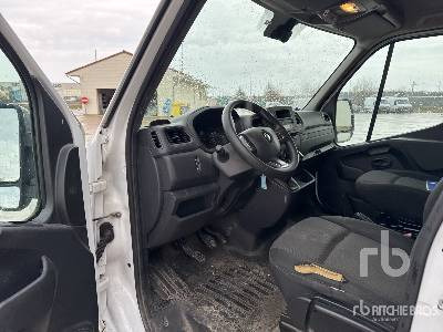 Грузовик с подъемником RENAULT MASTER Klubb K32 on Camion Nacelle: фото 9