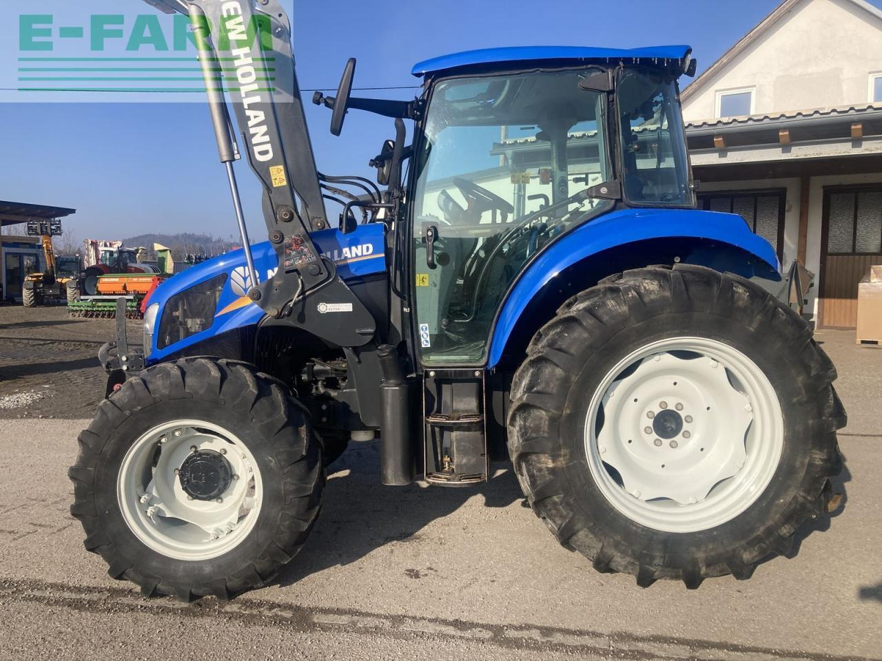 Трактор New Holland t4.85: фото 6