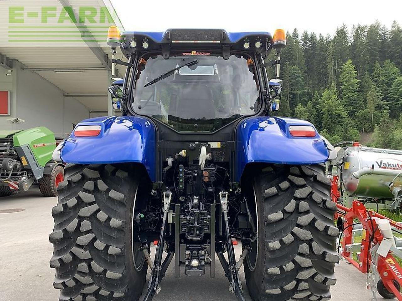 Трактор New Holland t6.180 dc: фото 9