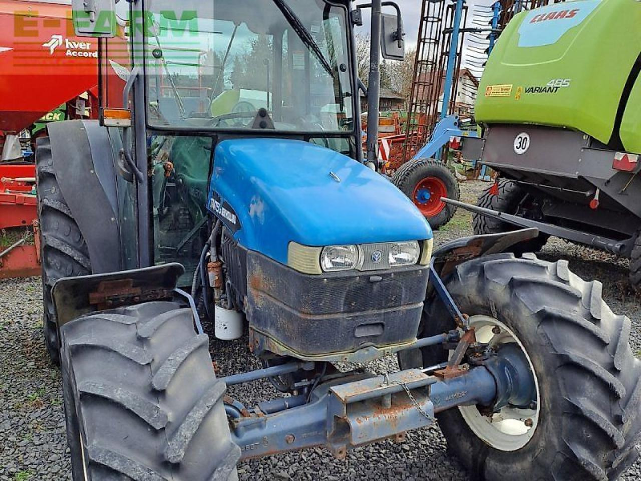 Трактор New Holland tn 75 s S: фото 8