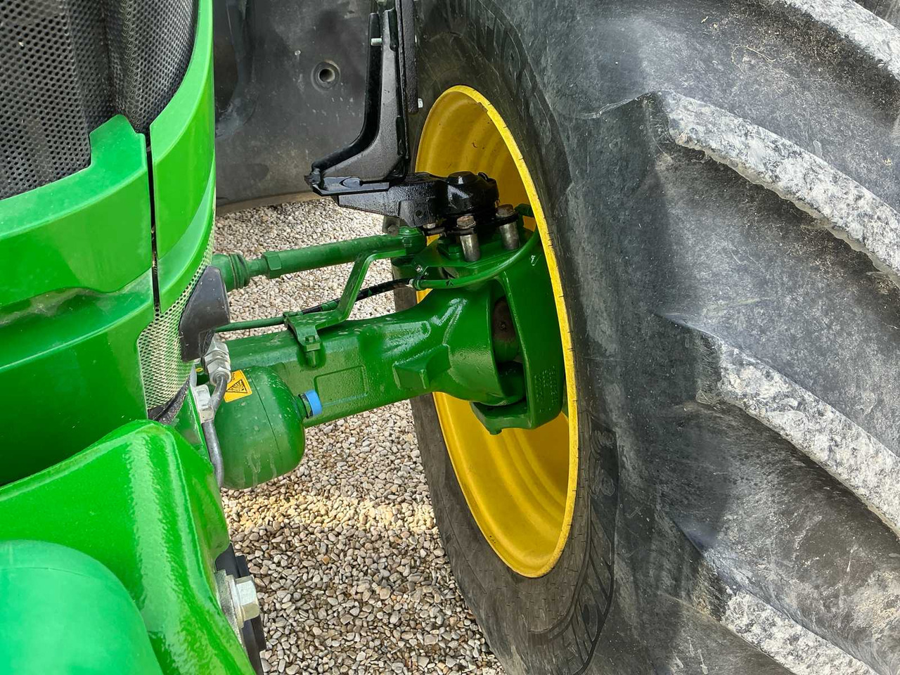 Трактор John Deere 6155R: фото 20