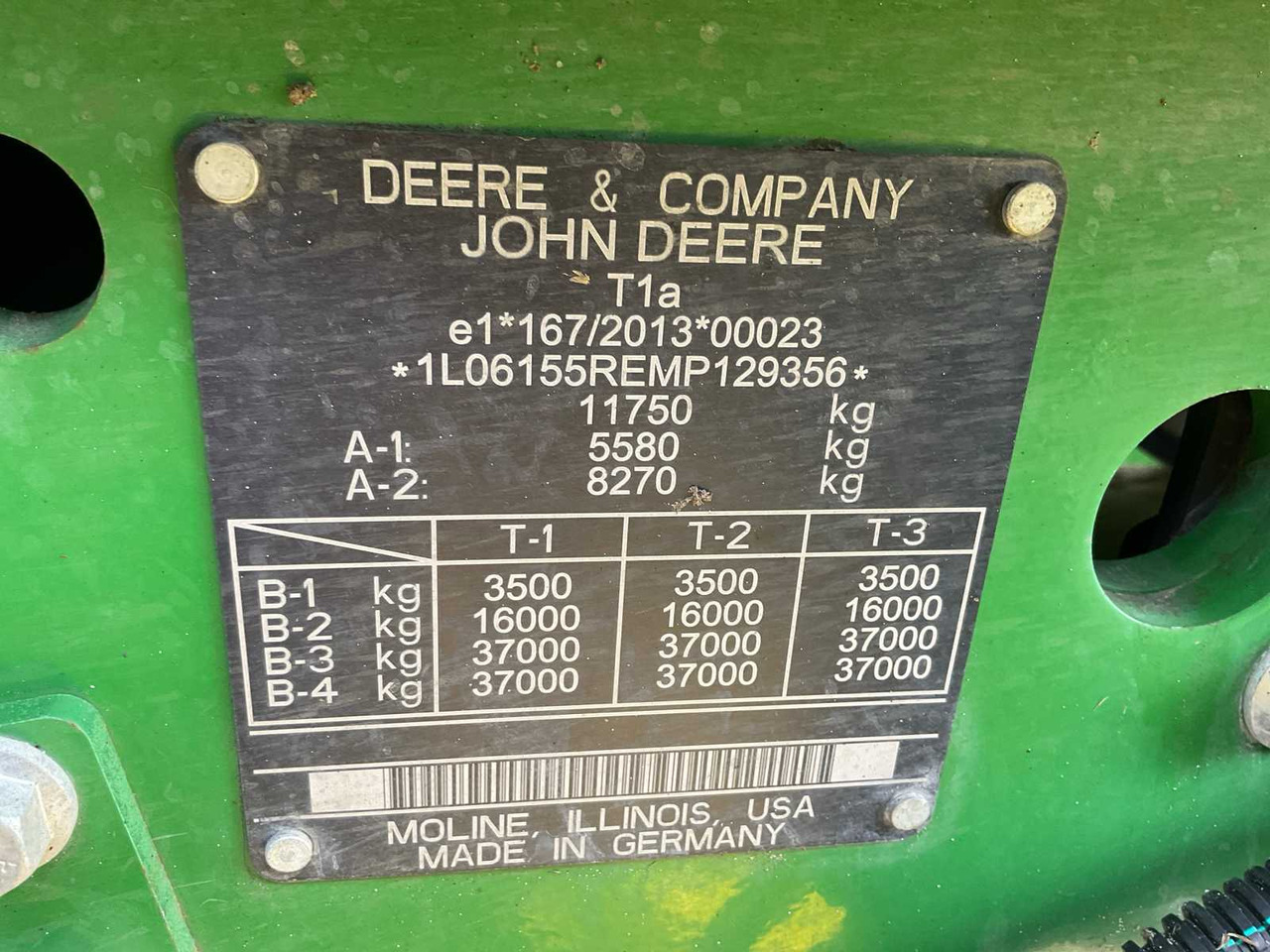 Трактор John Deere 6155R: фото 27