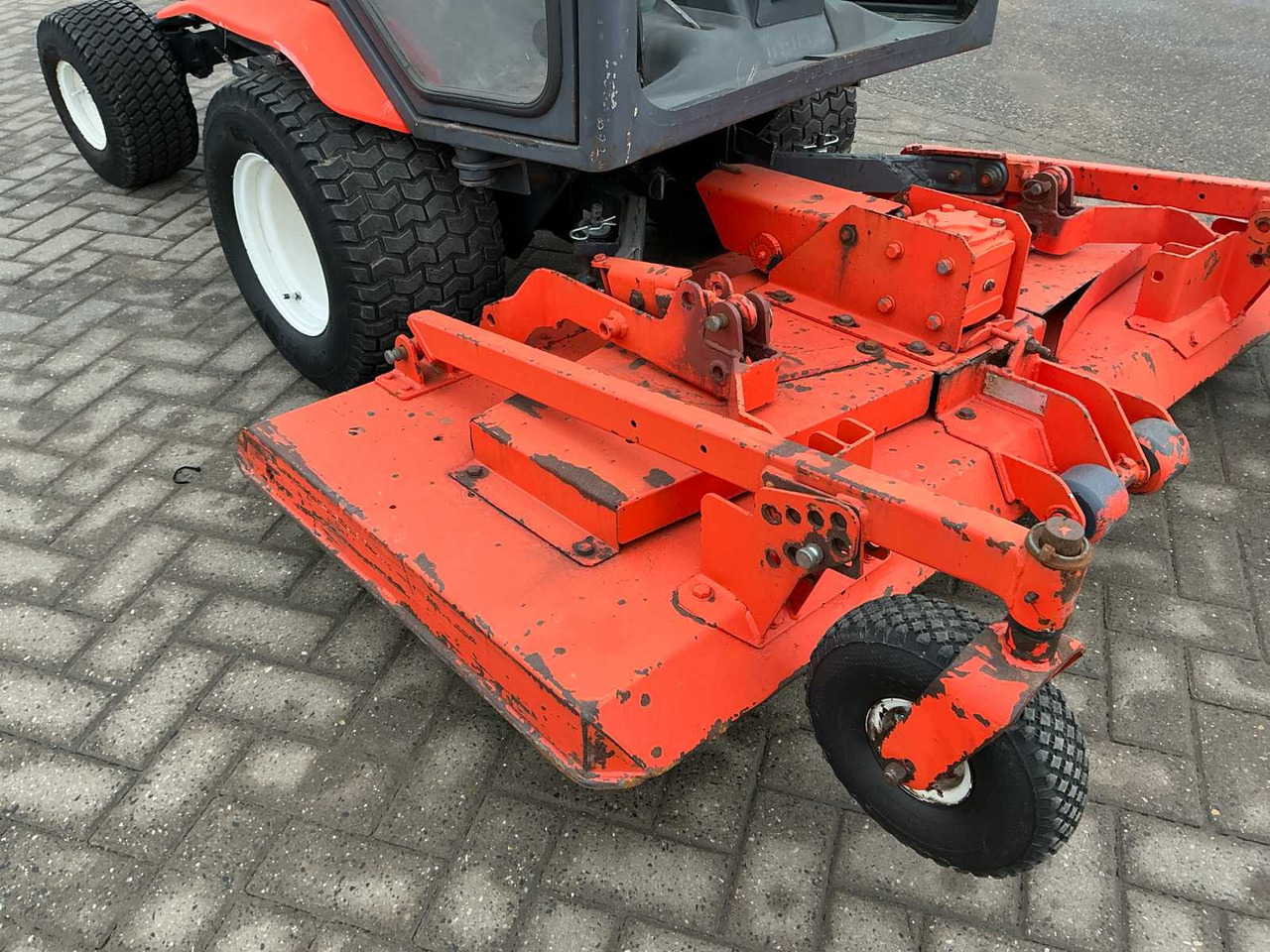 Газонокосилка Kubota F3060: фото 22