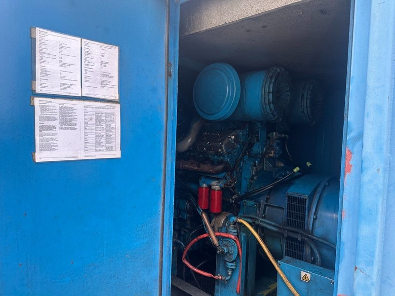 Электрогенератор Perkins 3012-TAG2 Stamford 640 kVA generatorset in Silent 30 ft container: фото 8