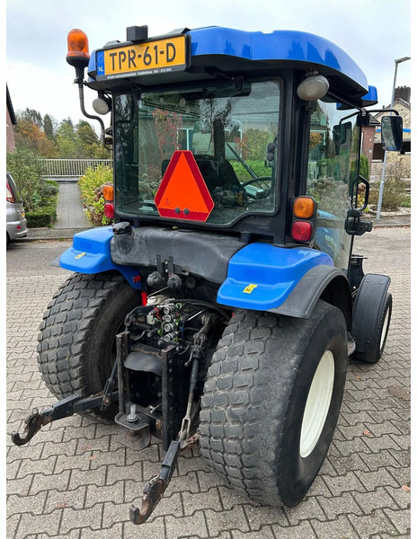 Трактор New Holland BOOMER 54D BOOMER 54D: фото 8