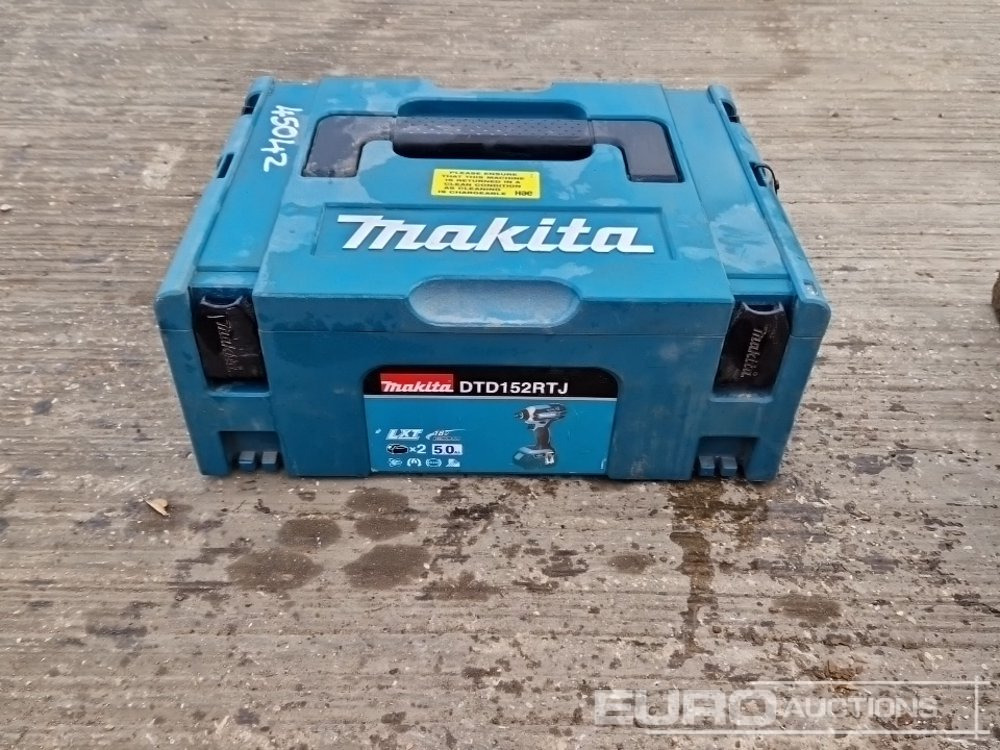 Строительное оборудование Makita 110Volt Impact Gun, 110Volt Hammer Drill, Battery Impact Gun (2 of), Battery Hammer Drill, Spectra Laser Level: фото 20