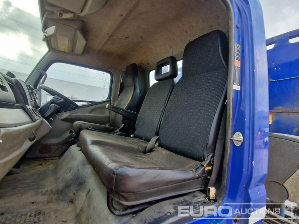 Самосвал Mitsubishi Fuso Canter 7C15: фото 30