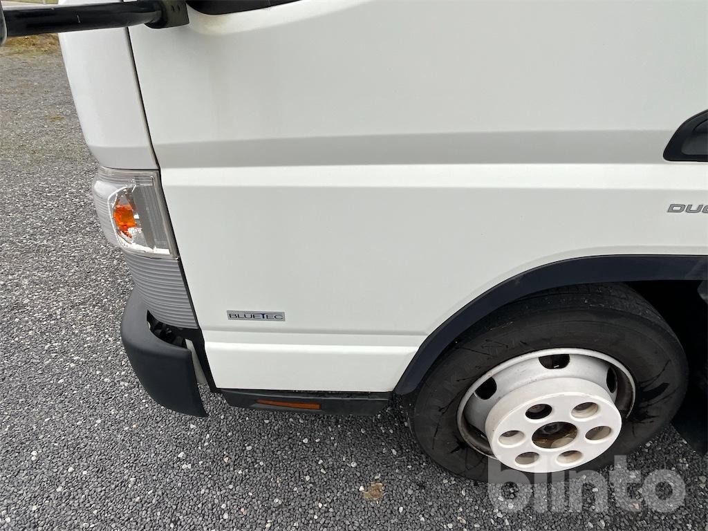 Грузовик Mitsubishi Fuso Canter 7C15: фото 22